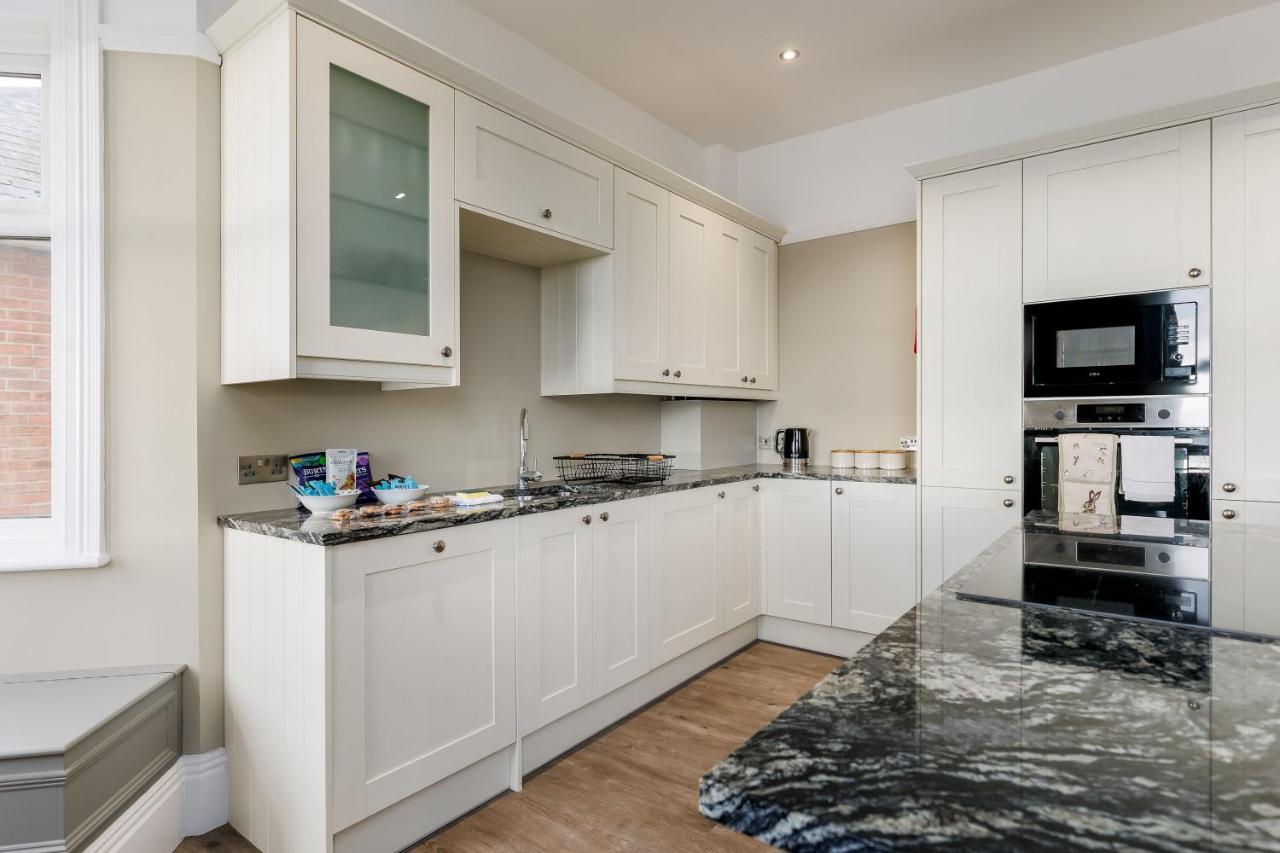Park Lake View Poole Luaran gambar