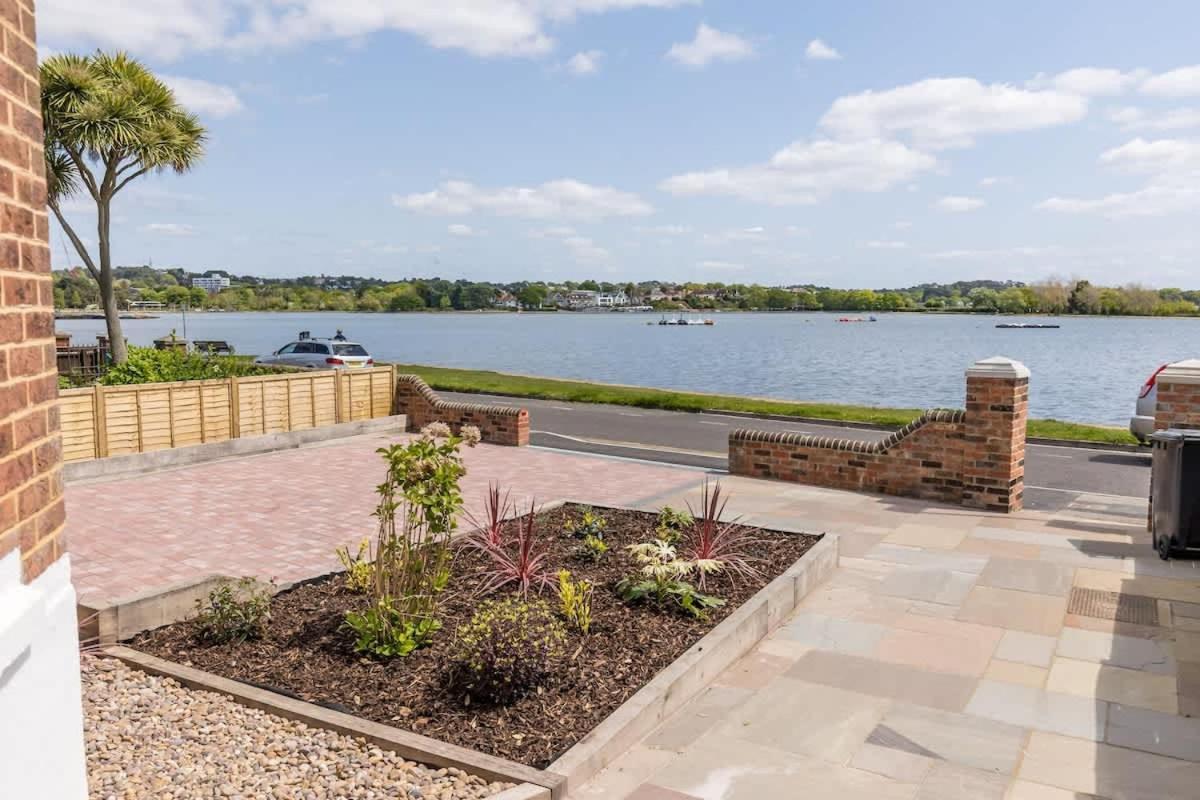 Park Lake View Poole Luaran gambar